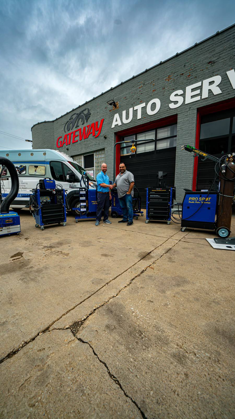 Auto repair team in Chicago