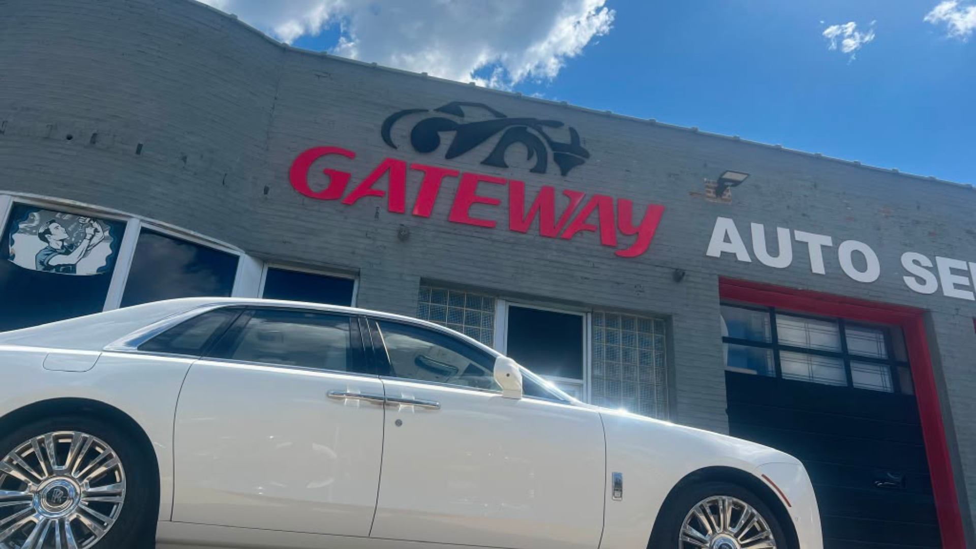 Gateway Contact Chicago